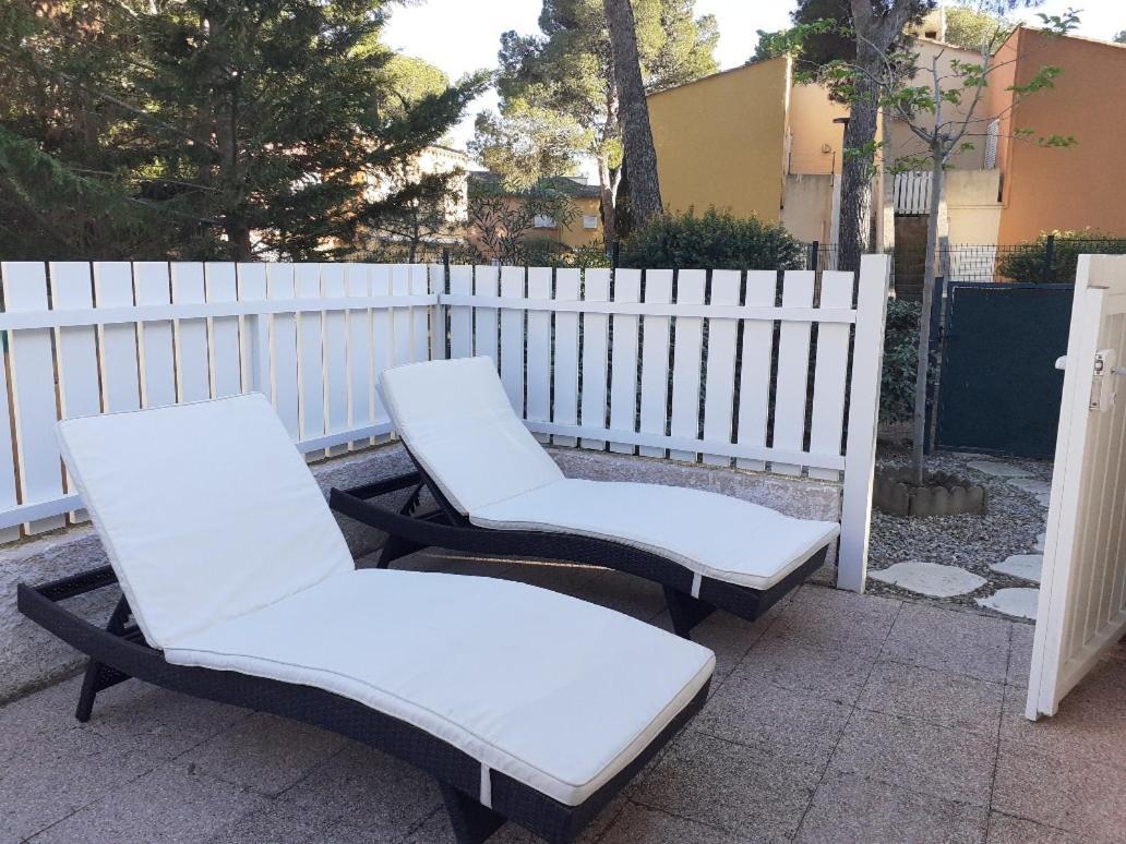 אגדה Villa Pinede - Proche Naturiste מראה חיצוני תמונה